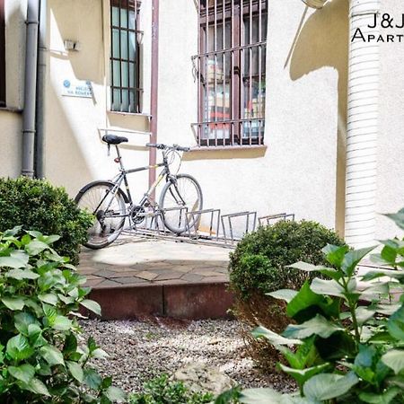 J&J Apartments Szeroka 25 Apartament 1 Torun Ngoại thất bức ảnh