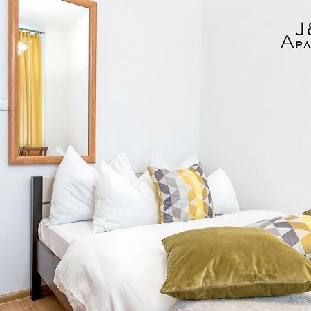 J&J Apartments Szeroka 25 Apartament 1 Torun Ngoại thất bức ảnh